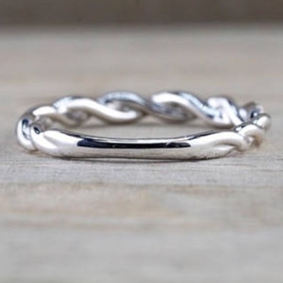 Sterling Silver Twisted Stacking Ring w/ Diamonds - Picture 4 of 9